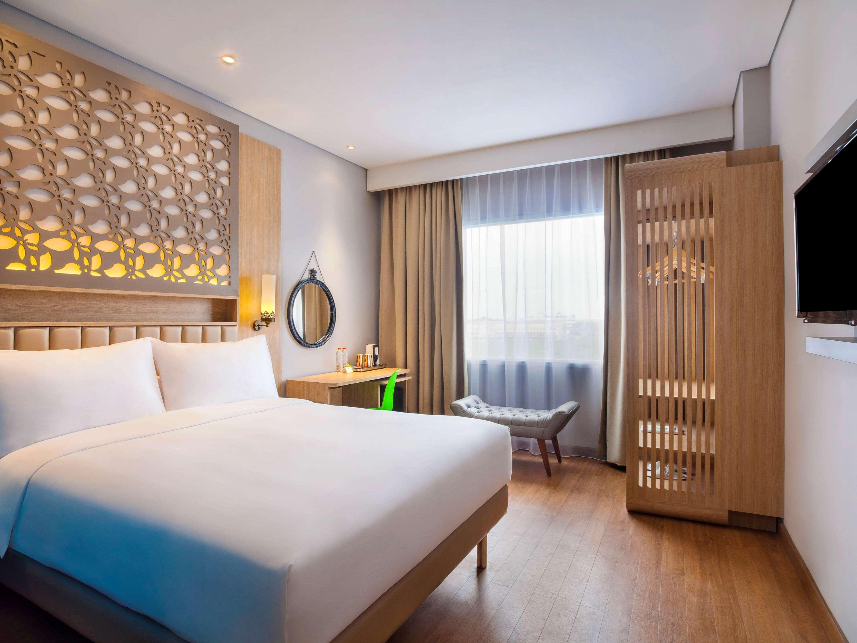 Hotel Ibis Styles Cikarang Bekasi Exteriér fotografie