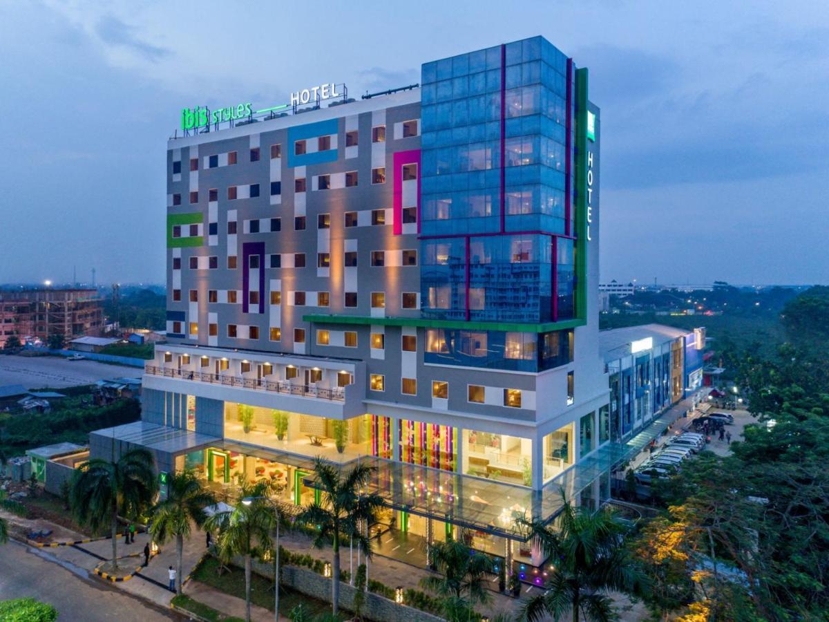 Hotel Ibis Styles Cikarang Bekasi Exteriér fotografie