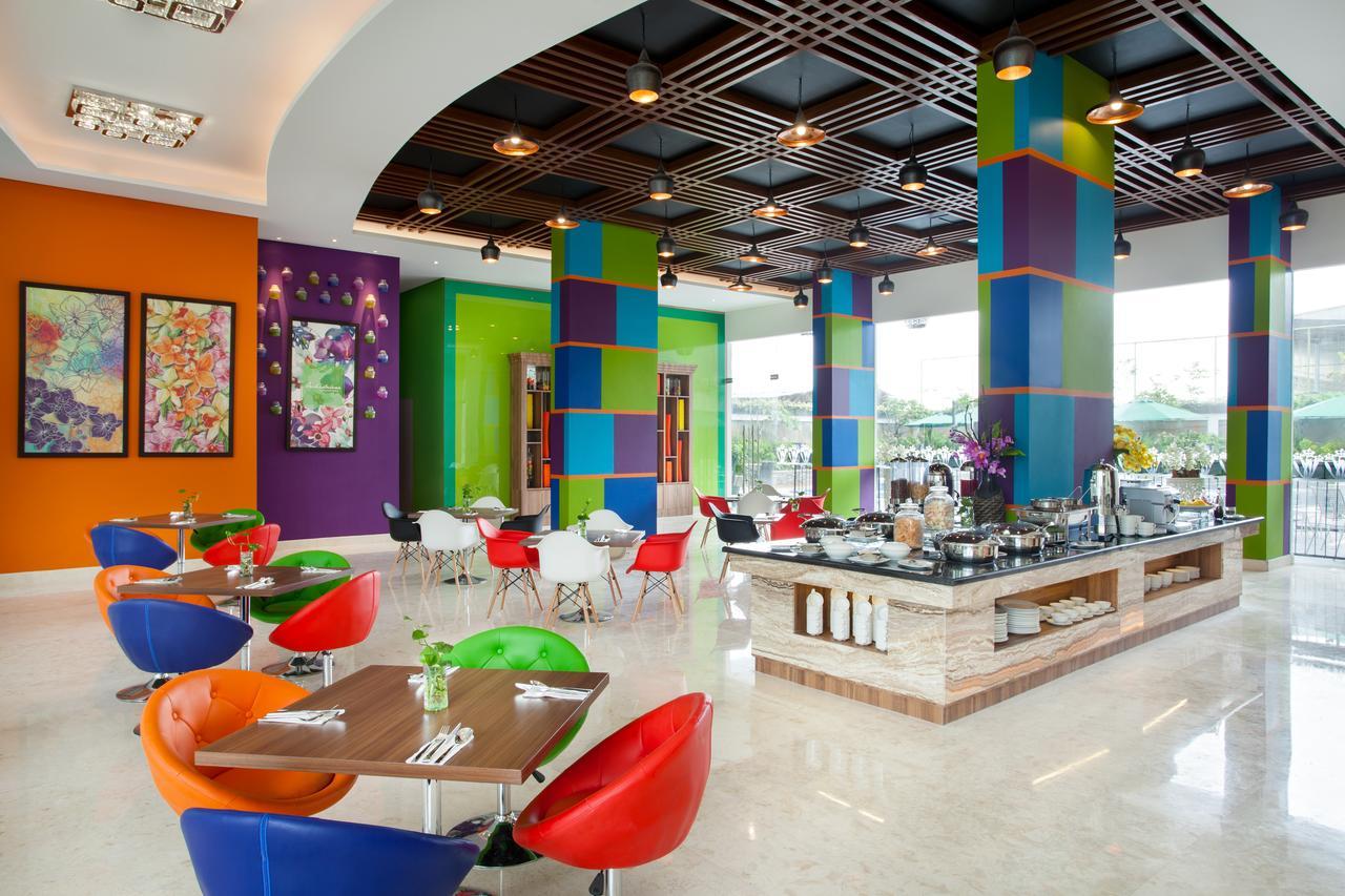 Hotel Ibis Styles Cikarang Exteriér fotografie