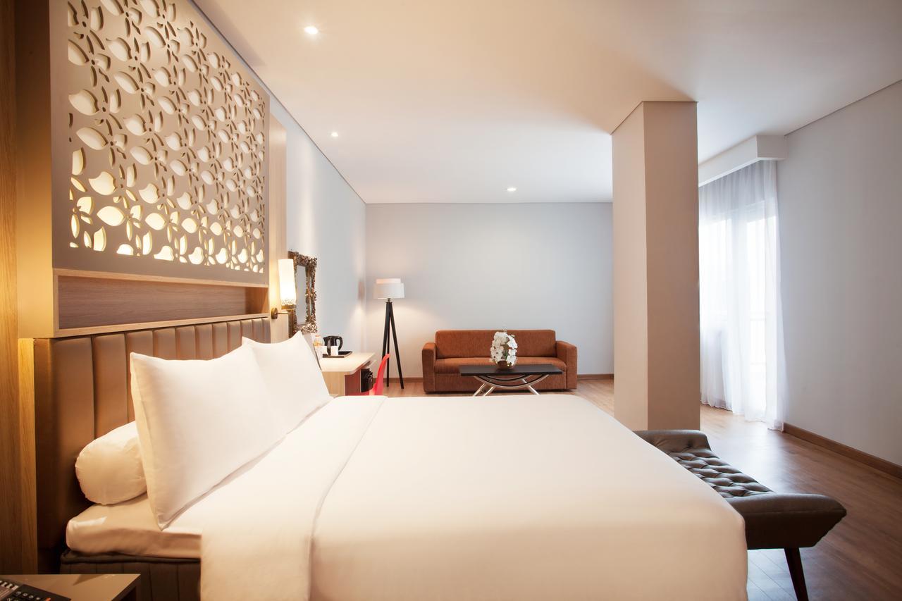 Hotel Ibis Styles Cikarang Exteriér fotografie