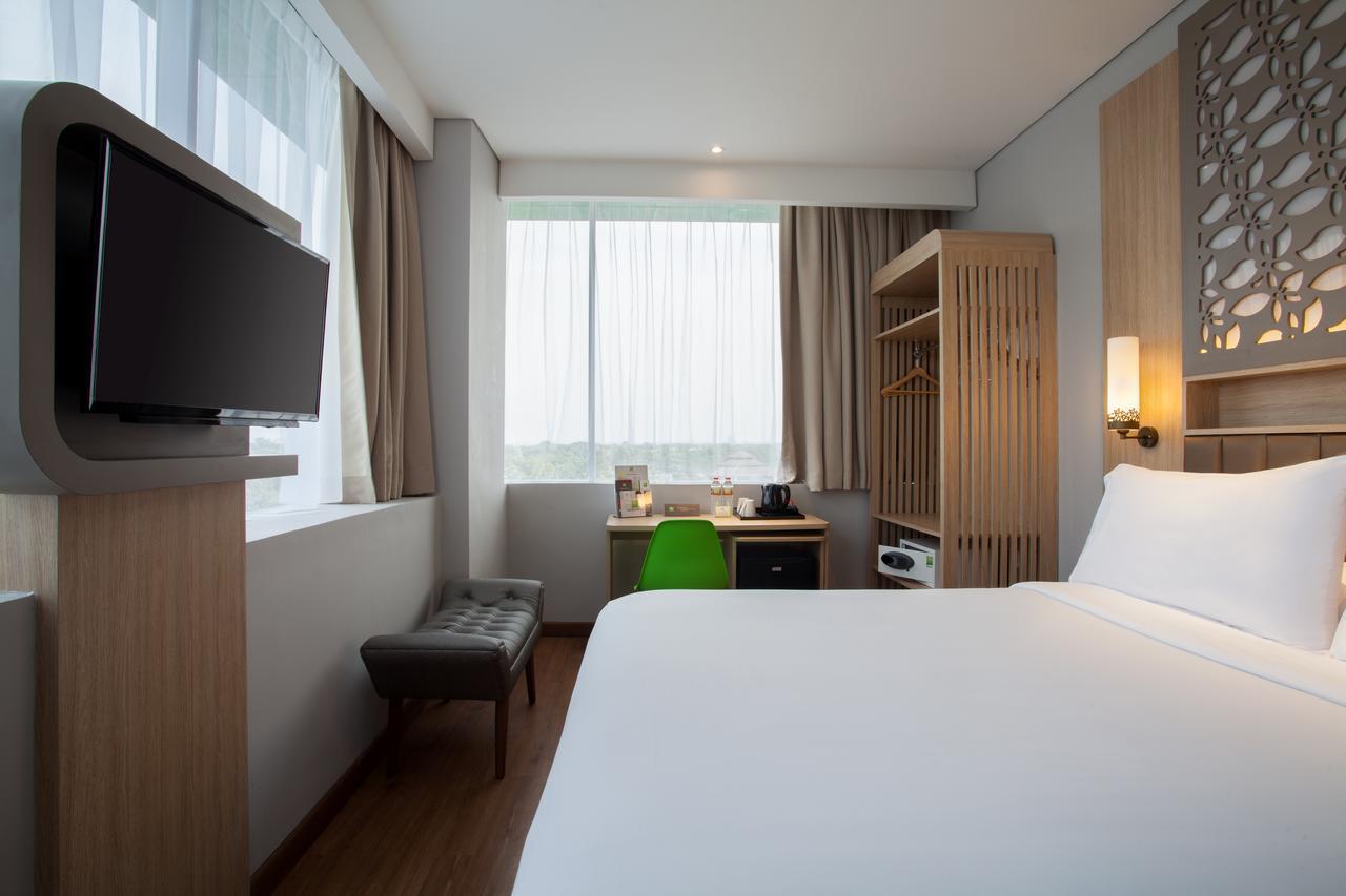 Hotel Ibis Styles Cikarang Bekasi Exteriér fotografie