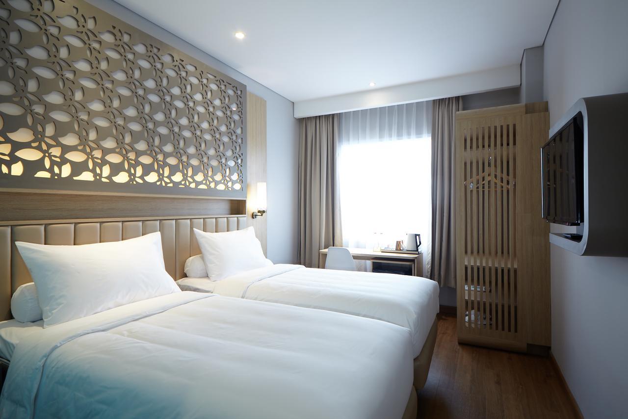 Hotel Ibis Styles Cikarang Exteriér fotografie